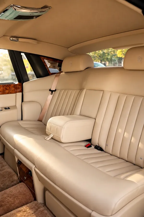 Banquette arrière de la Phantom en cuir beige