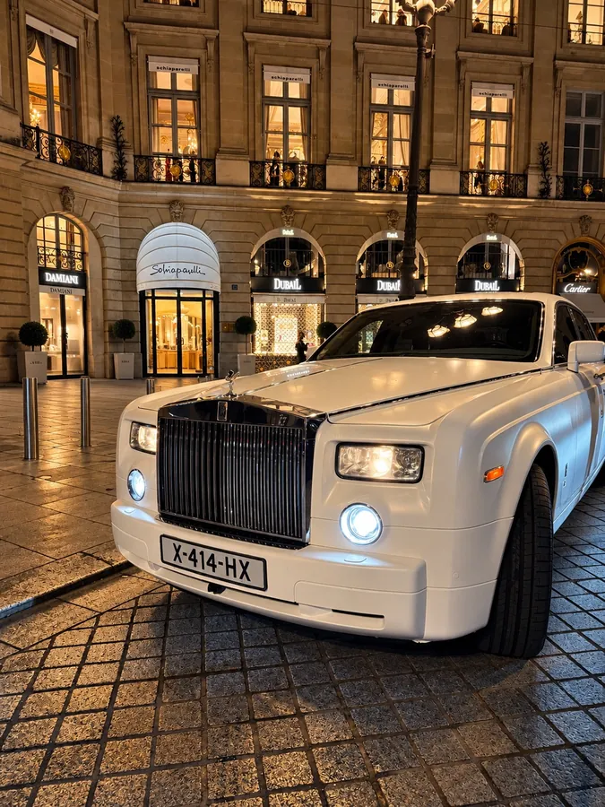 Calandre de la Phantom, place Vendôme de nuit